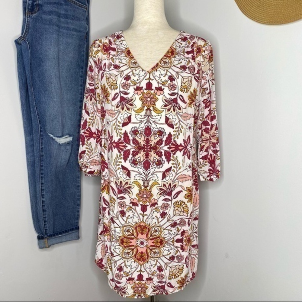 Old Navy Floral Shift Dress size Small